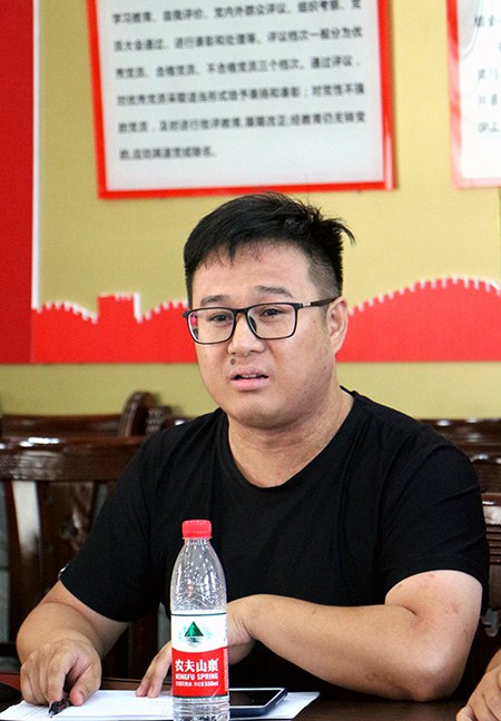 1568216828371021.jpg 測(cè)量建筑教研組李坤鍵老師發(fā)言.JPG