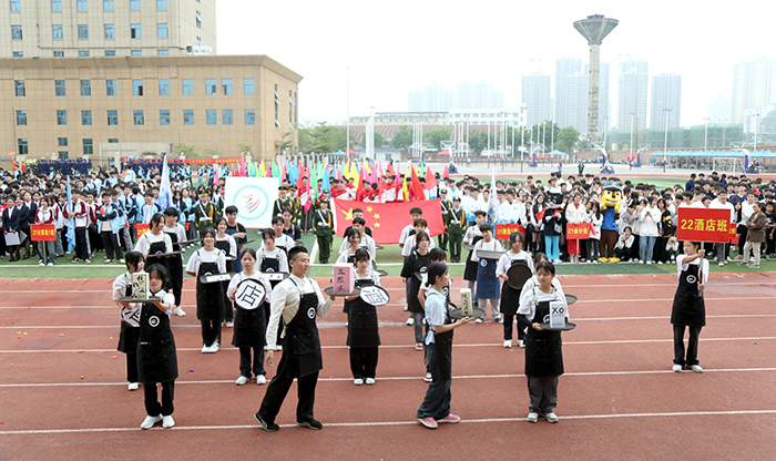 3. 2022級酒店班方陣.JPG