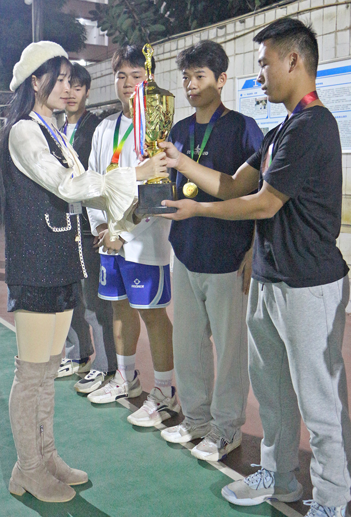 1700635578720412.jpg 4.jpg