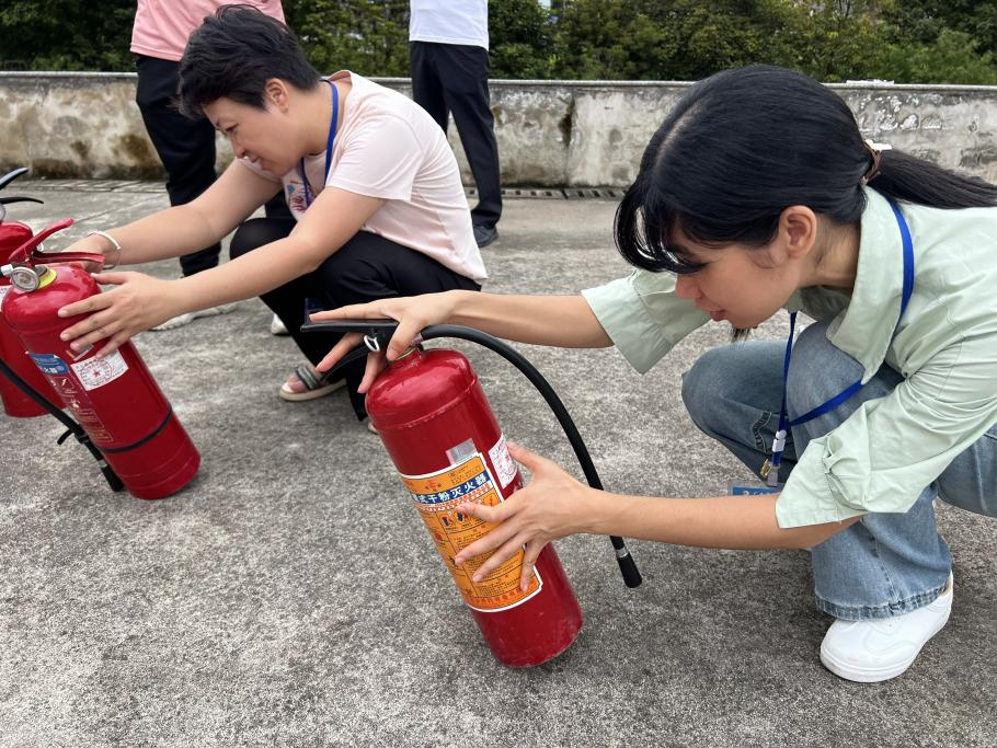 1716979605200829.png 1716979605200829.png