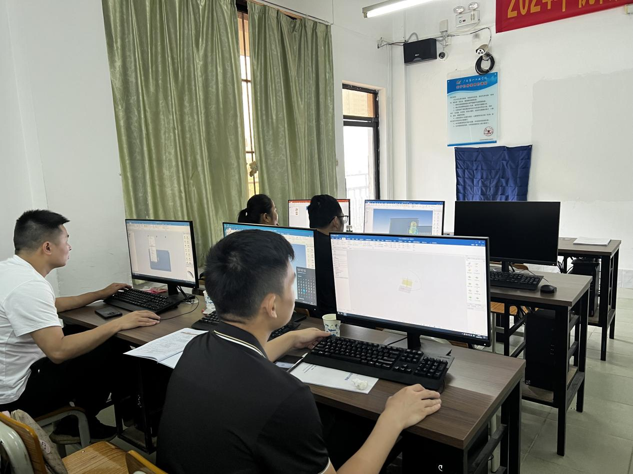 1723552163475597.png 1723552163475597.png